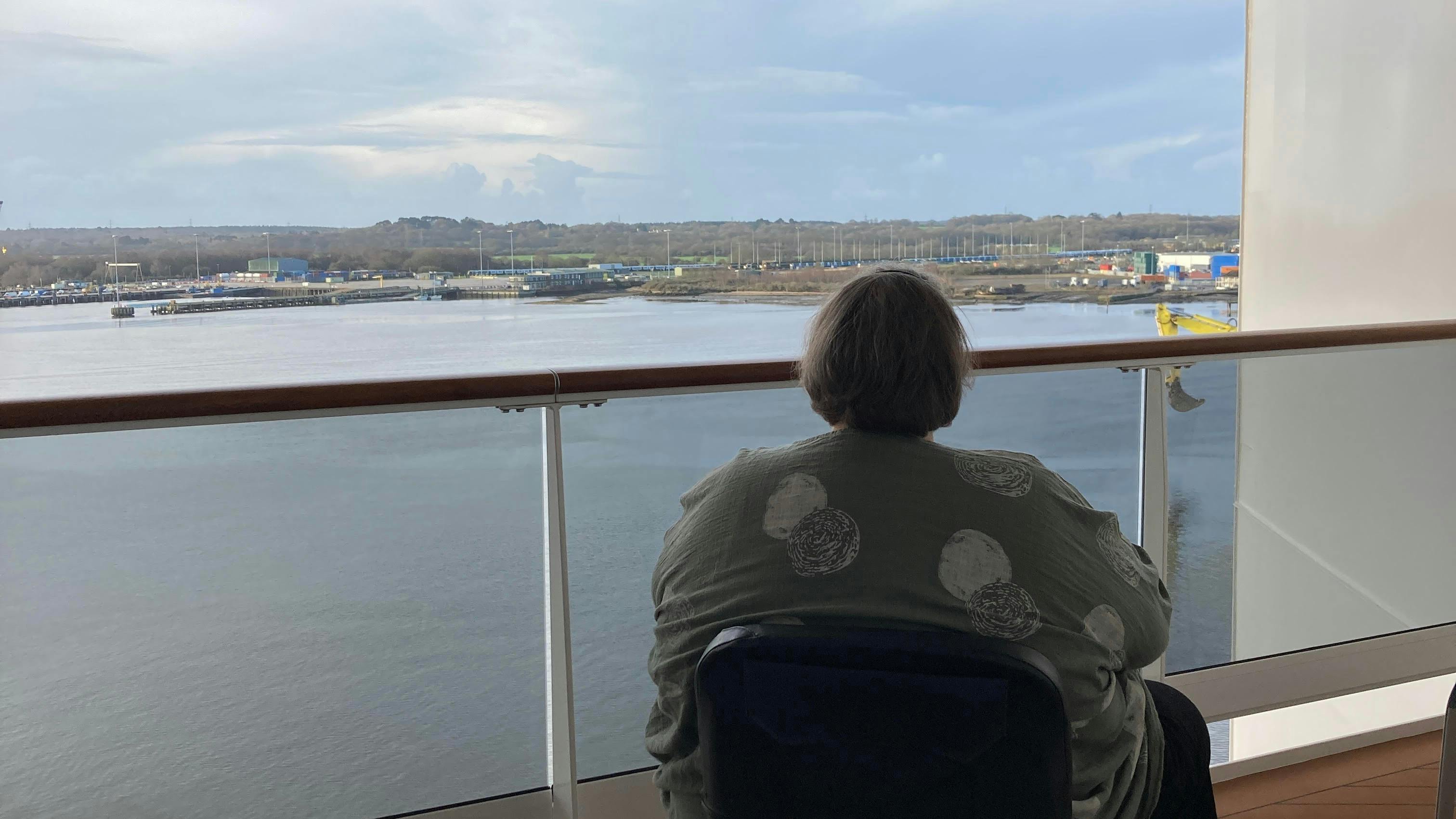 By Larry:': Itt e ci~i~-Chi~ ~~d~~~~I:'ed a~, image size:2048x1152