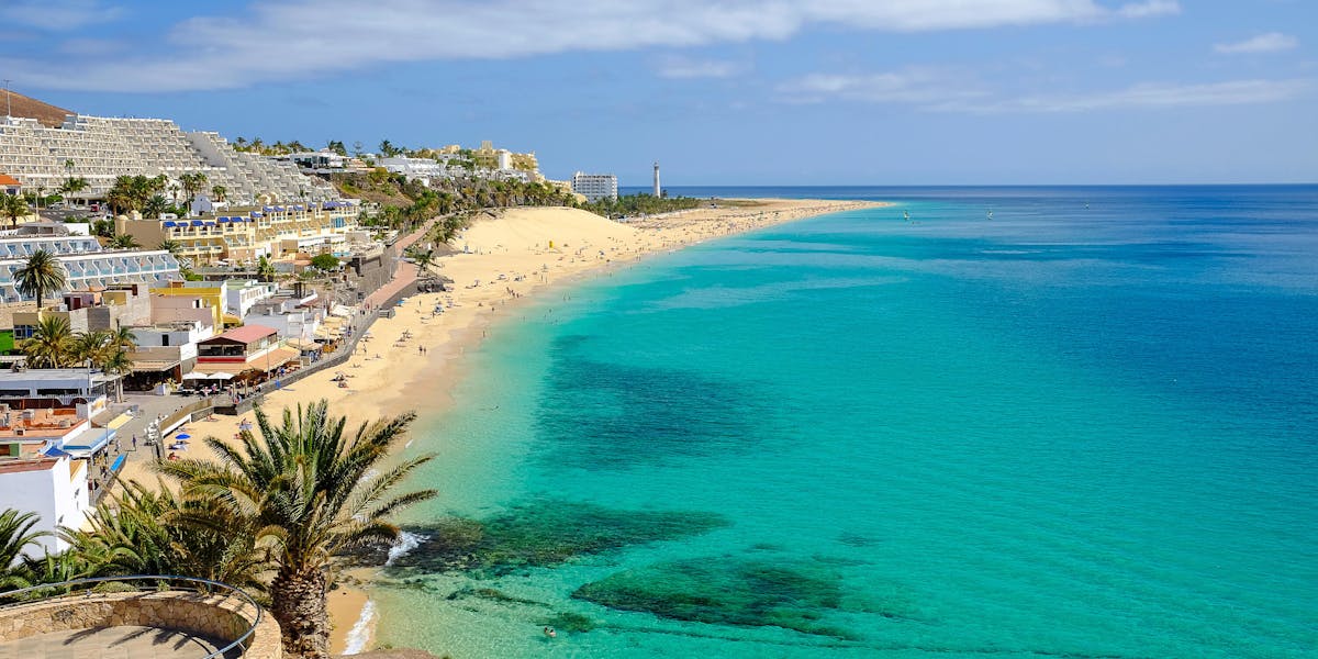 7 Best cruise ships in this popular destination