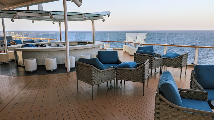 The Sunset Bar on Celebrity Reflection. (Photo: Colleen McDaniel)
