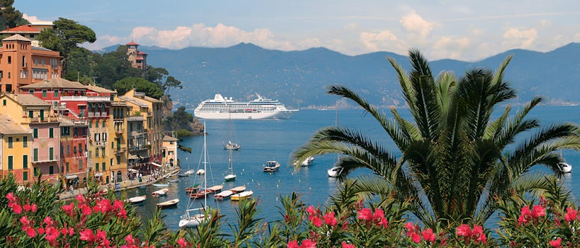 Editor's Picks: Best Western Mediterranean Cruises (Photo: Oceania Cruises) 