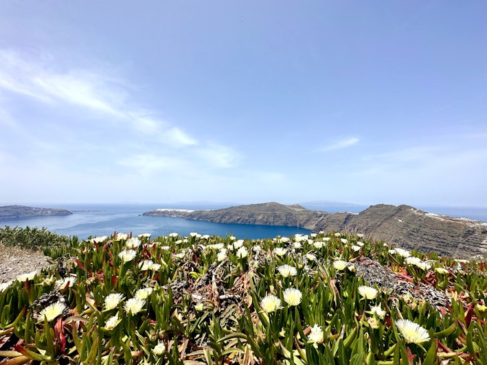 View of Santorini Caldera from the Fira to Oia hike