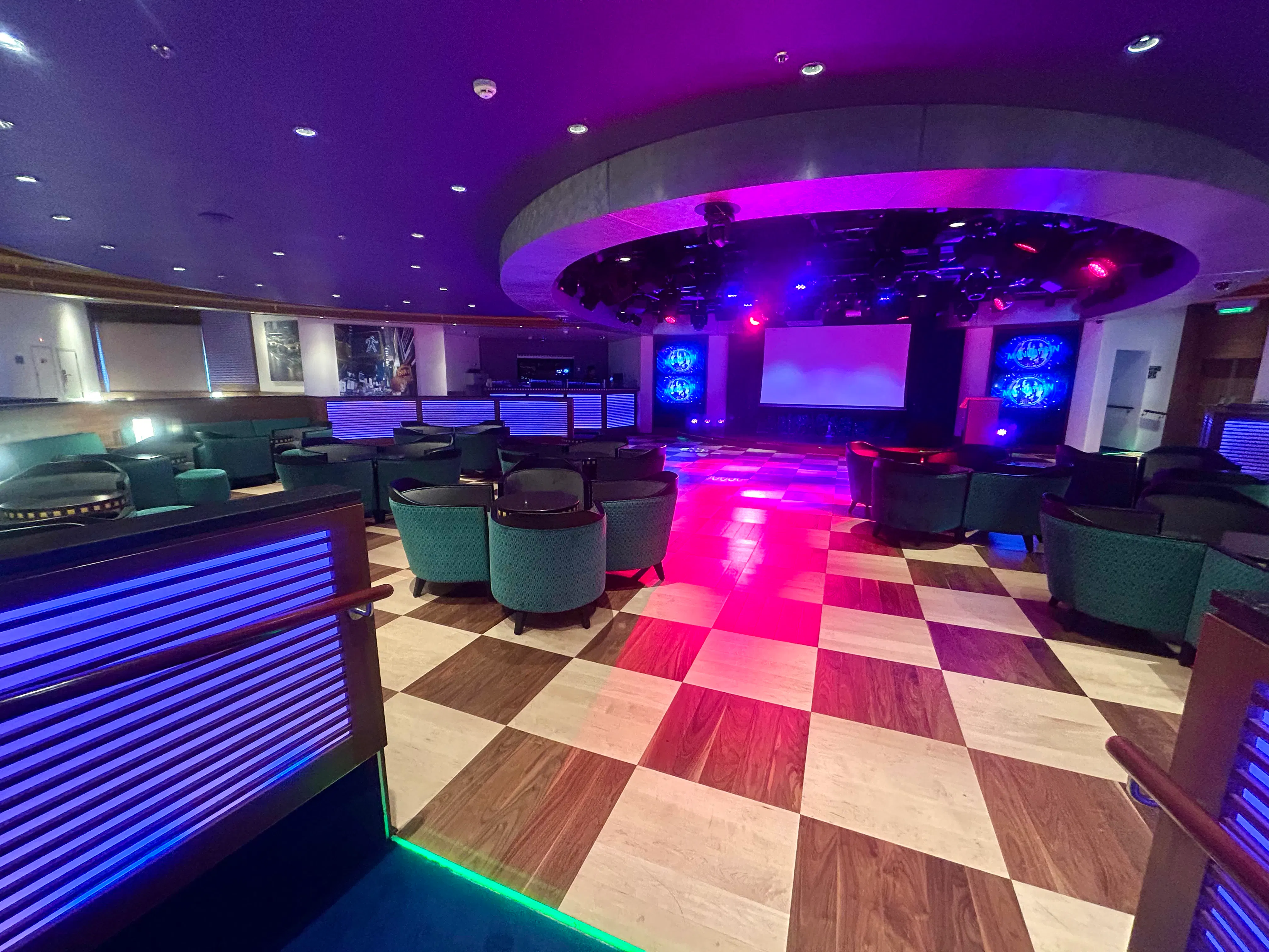 Azura Activities & Entertainment | Editor's Review