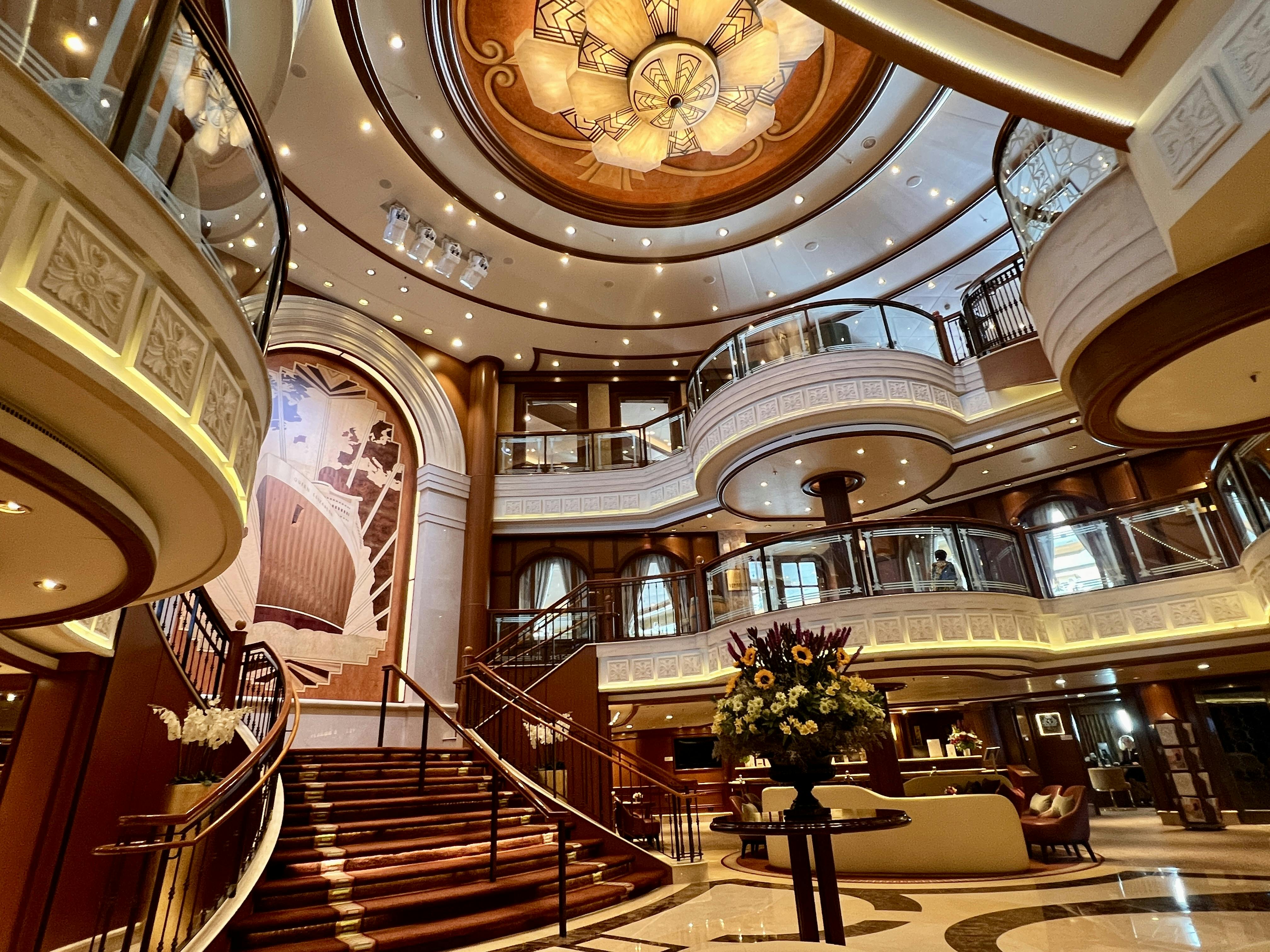 Cunard's Queen Elizabeth Completes Refurbishment Ahead of Alaska Debut  [PHOTOS], image size:2048x1536