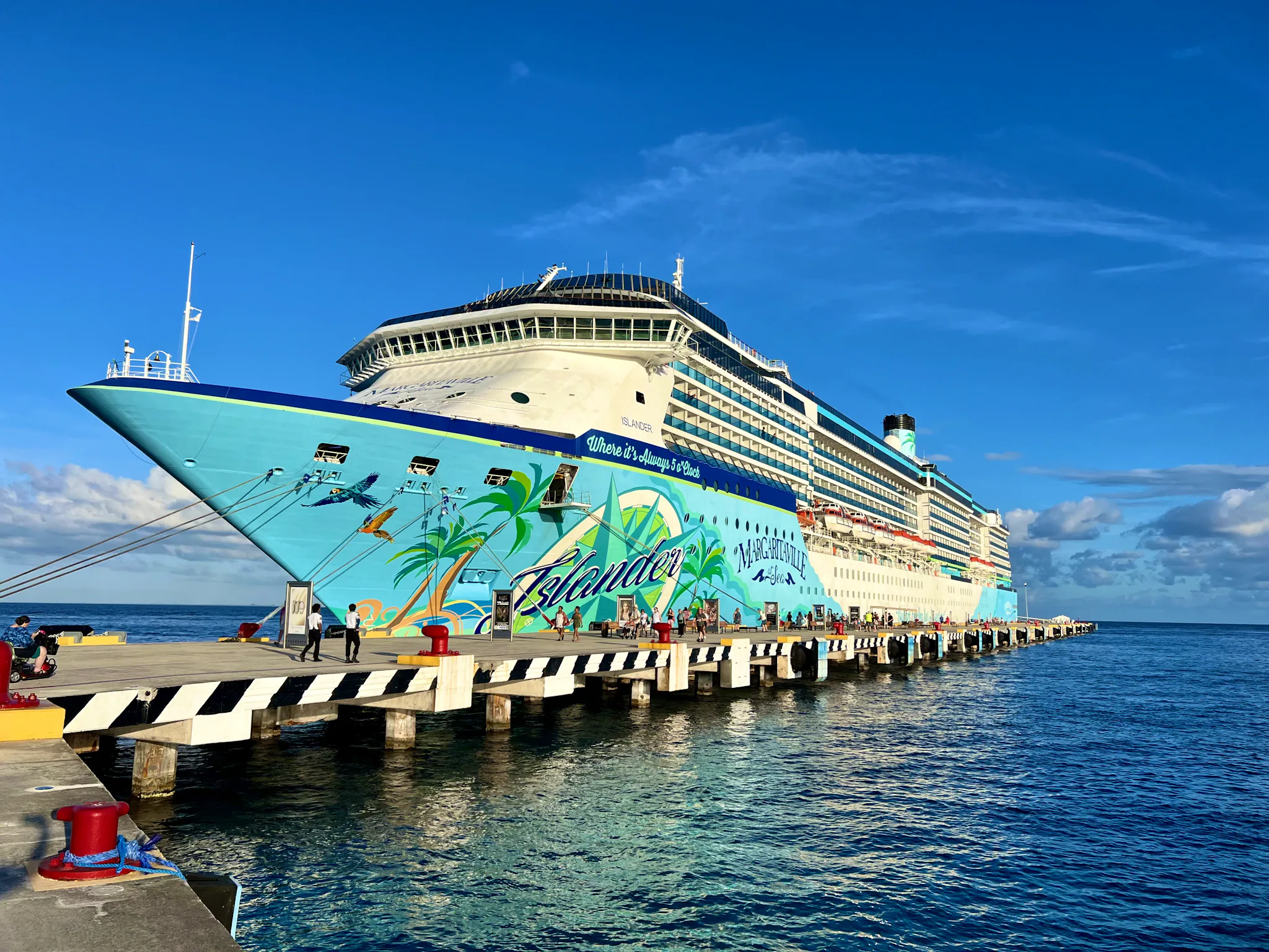 Margaritaville at Sea Islander Cruise Ship | Editor's Review