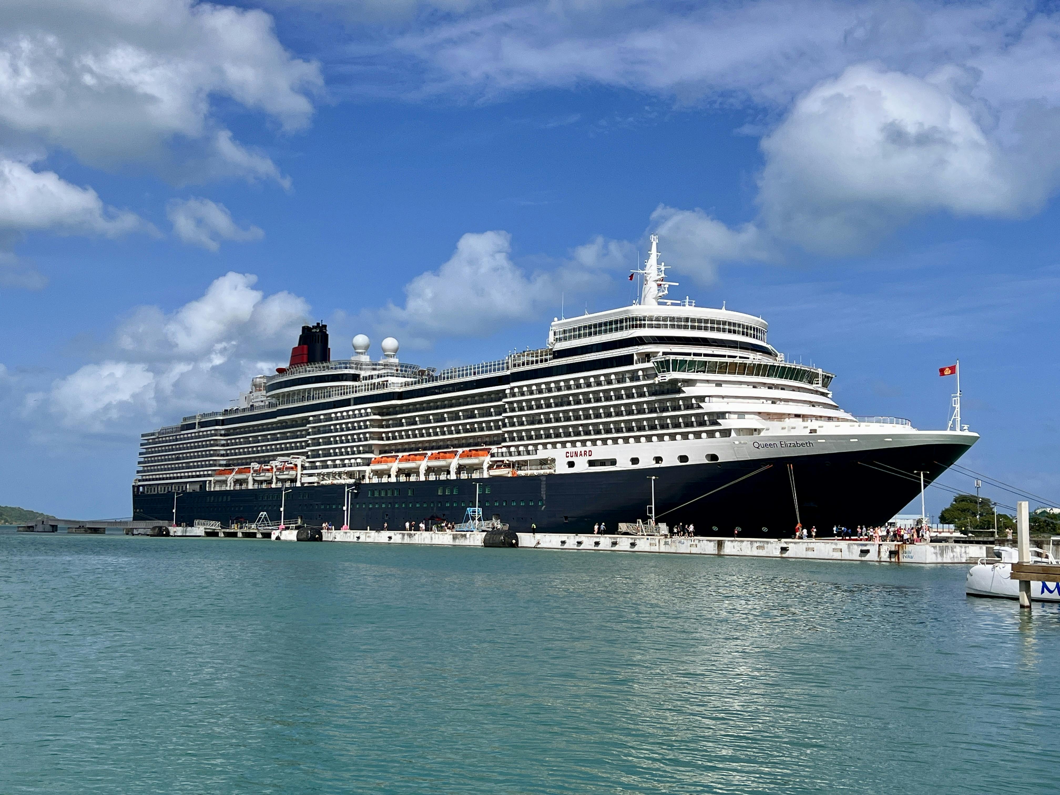 Lavish British ship makes maiden voyage to Alaska | Juneau Empire, image size:2048x1536