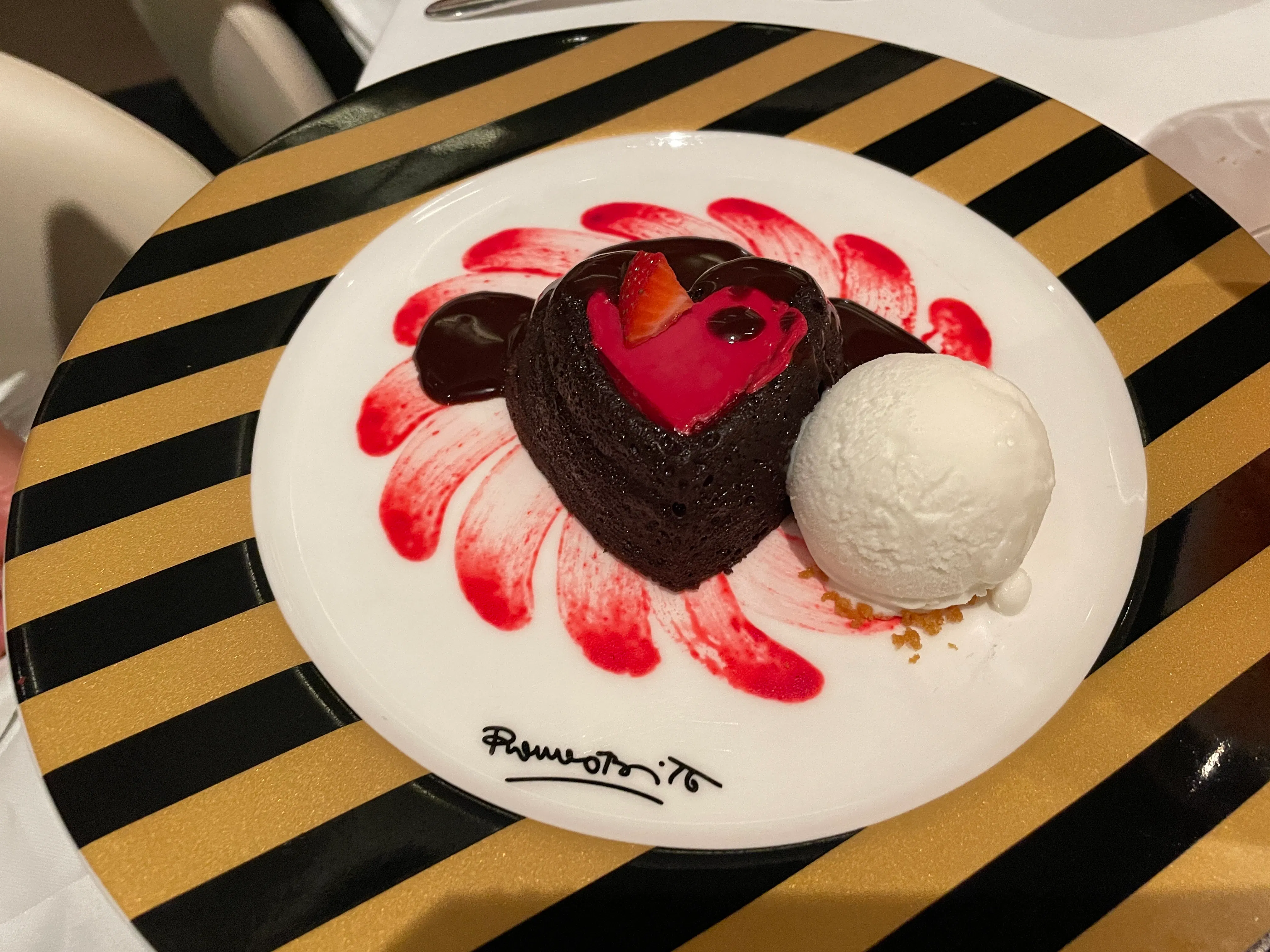 Is the Love by Britto Restaurant on Sun Princess Worth It?