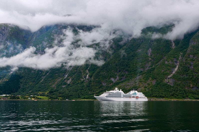Seabourn Quest (Photo: Cruise Critic)