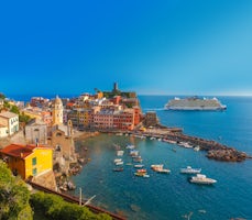 Norwegian Prima, Cinque Terre, Italy (Image: Norwegian Cruise Line)