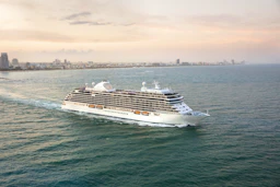 Uss Splendor Seven Seas Splendor Cruise Ship | Editor's Review