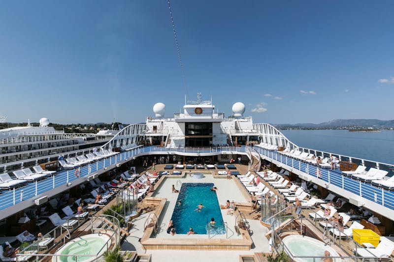 Oceania Riviera Cruise Expert Review (2023)