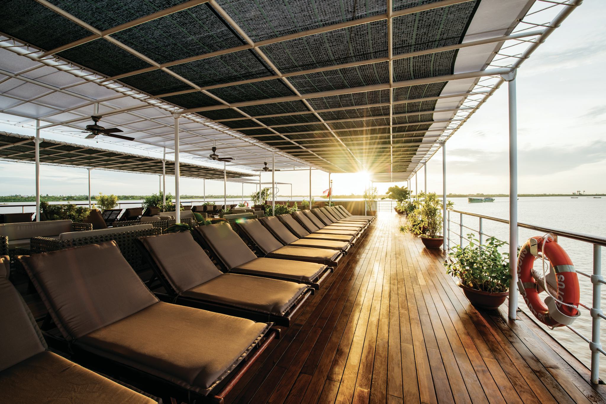 RV Apsara Ship Review RV Apsara Ship Review