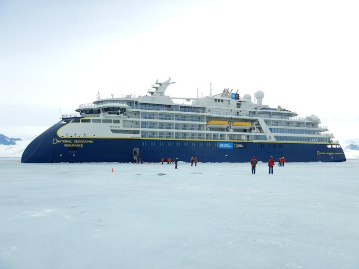 LIndblad Expediitons' National Geographic Endurance in Antarctica (Photo/Ming Tappin)