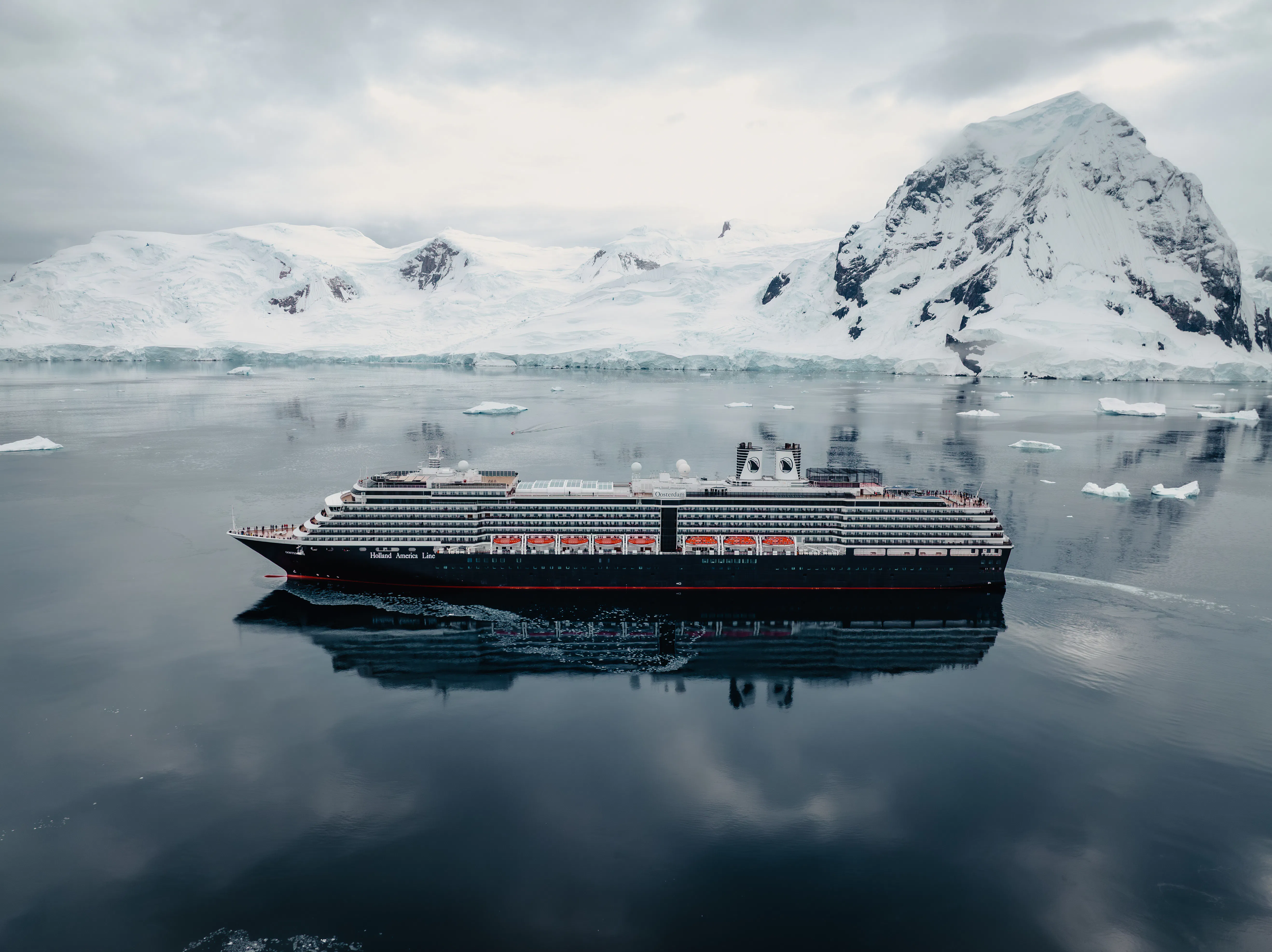 Renovated Oosterdam to Sail Europe and Caribbean