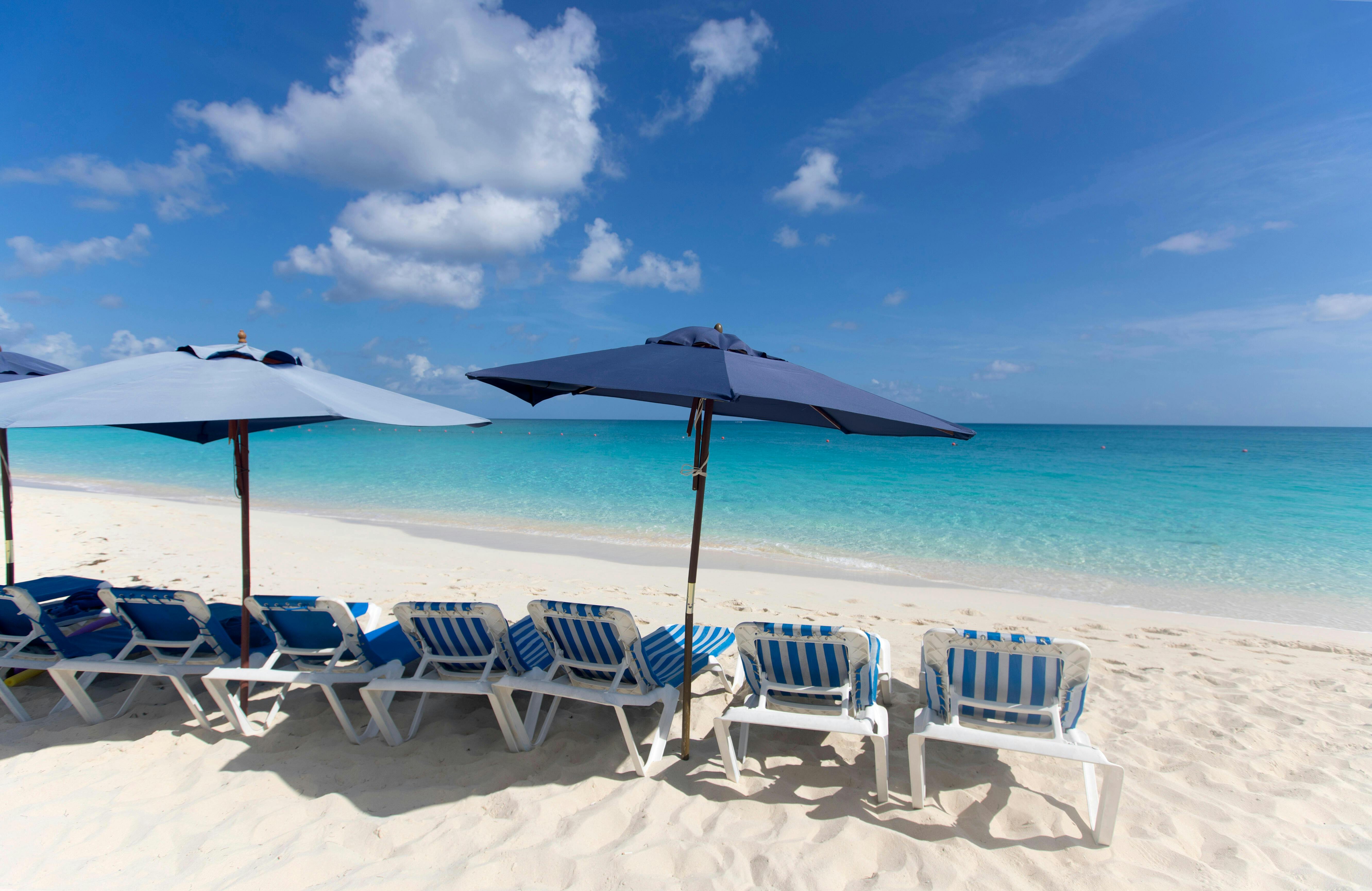 7 Best Beaches In Nassau For Cruisers