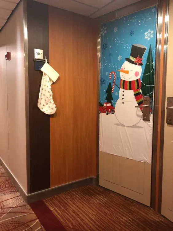 9 Cool Cruise Door Decorations You Need for Your Next Sailing - Cruise