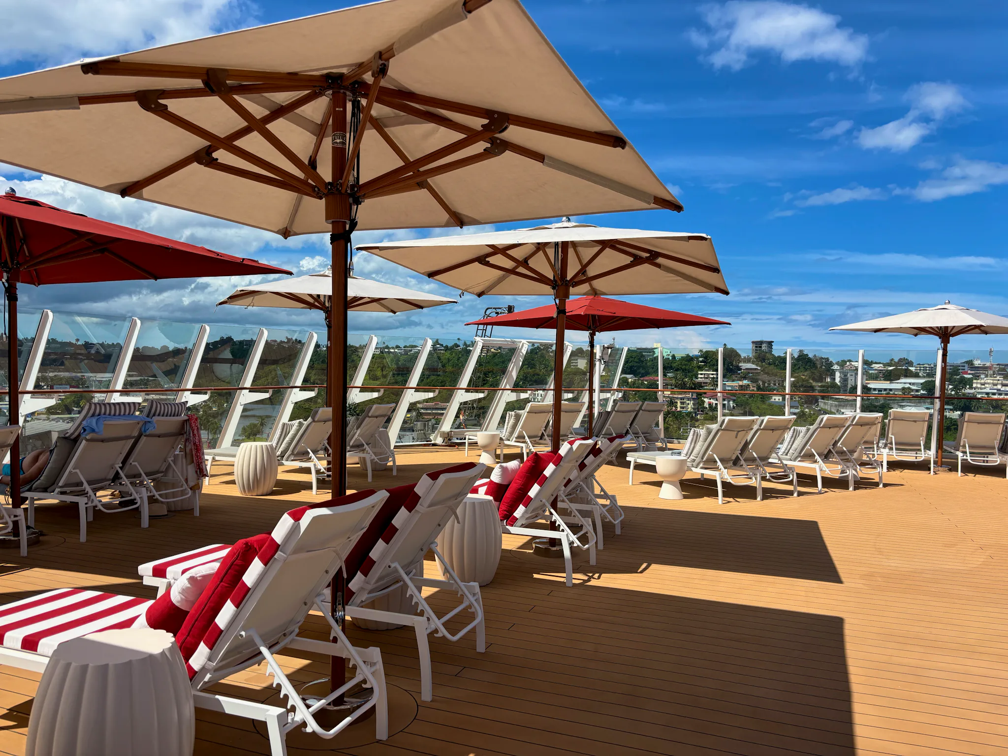 cruise patio set with umbrella Business & Pleasure Co. The The sturdy steel dining table Umbrella Patio Sets for Outdoor