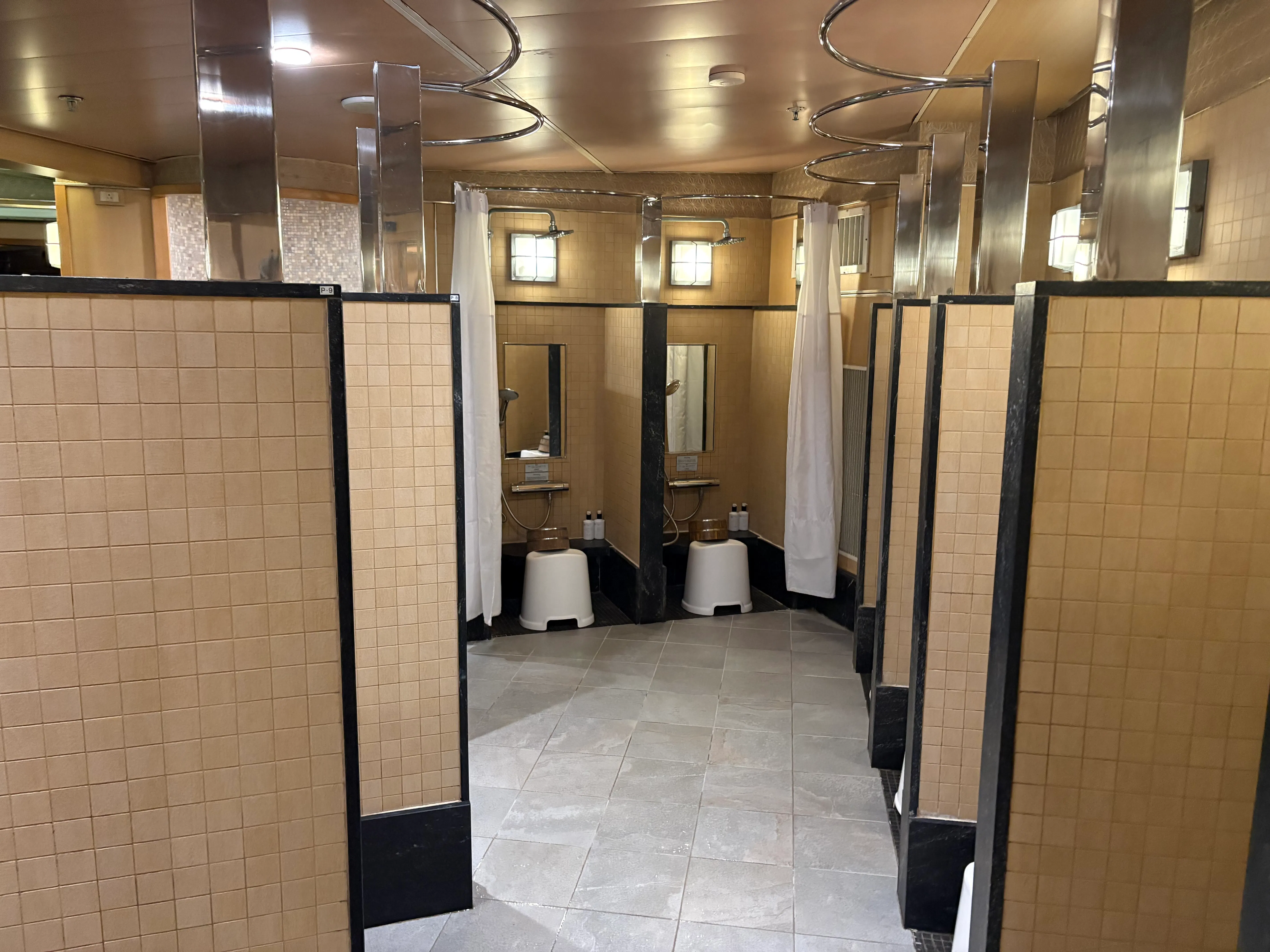 I Got Naked in a Traditional Japanese Bathhouse on a Cruise Ship. Here
