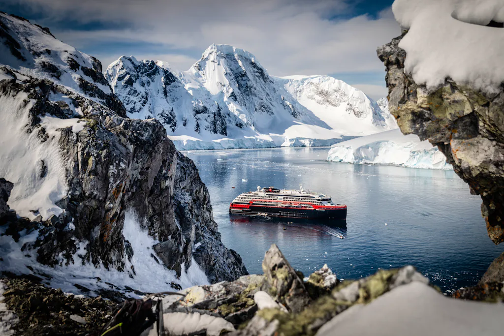 Hx A Guide to Expedition Cruises: Regions, Cruise Lines & More - Cruise Critic