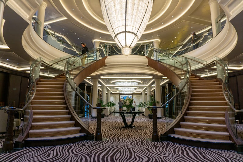 It's easy to make a grand entrance aboard Seven Seas Explorer (Photo: Aaron Saunders)
