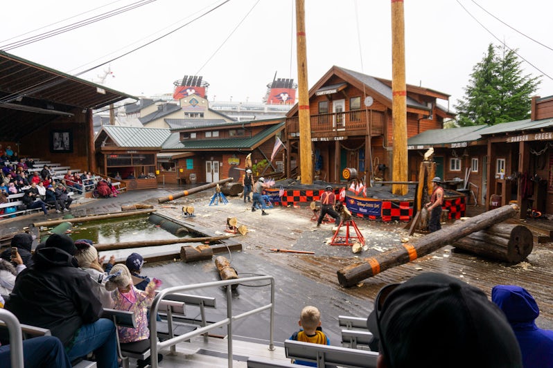 Disney offers an exclusive twist on Ketchikan's Great Alaskan Lumberjack Show for its guests (Photo: Aaron Saunders)