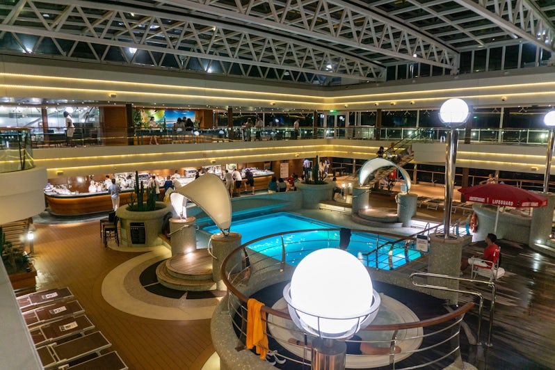 MSC Magnifica boasts an indoor pool area covered by a retractable Magrodome roof (Photo: Aaron Saunders)