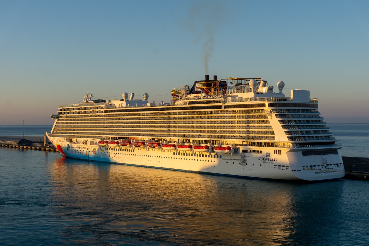 The Best Fall Repositioning Cruises 2025 Cruise Critic The Best Fall Repositioning Cruises 2025 Cruise Critic