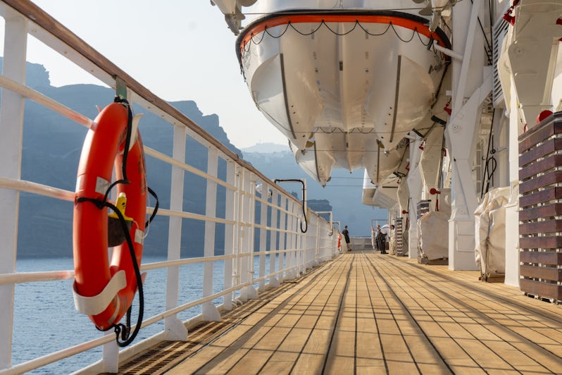 Crystal Symphony sports real teak decking -- a luxury in itself (Photo: Aaron Saunders)
