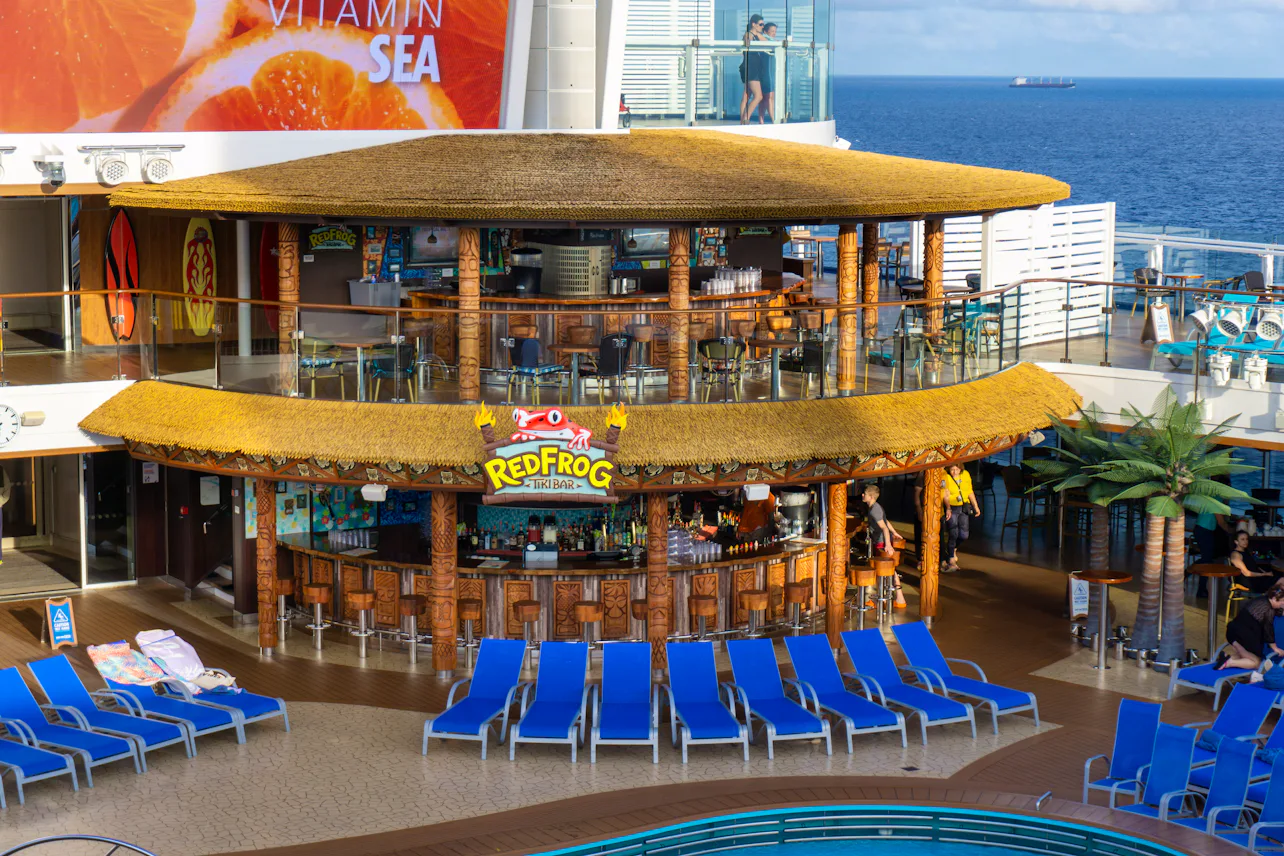 30 Best Cruise Ship Bars - Cruise Critic