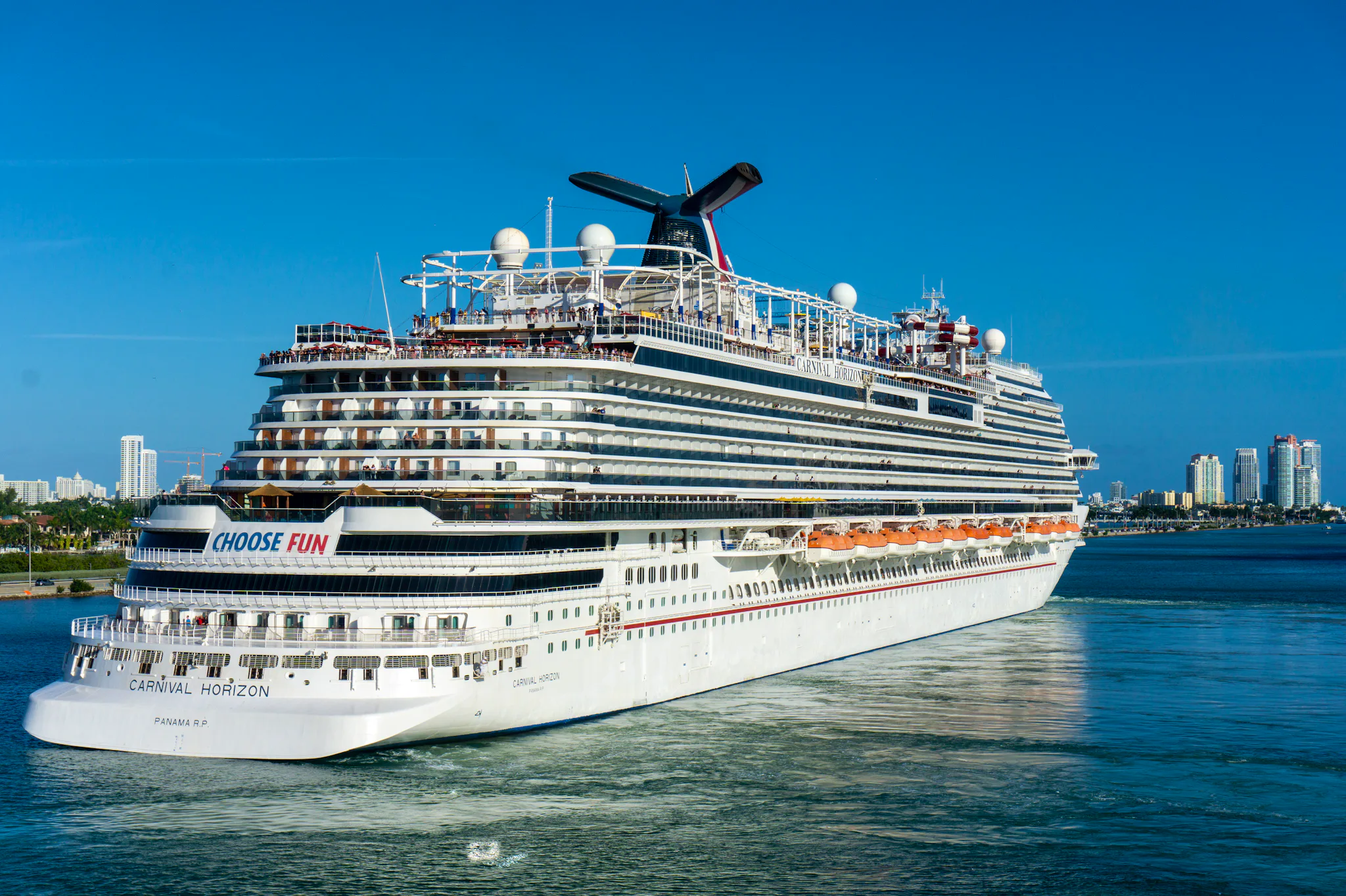 Carnival Cruise Ships by Size, Ranked Largest to Smallest ...