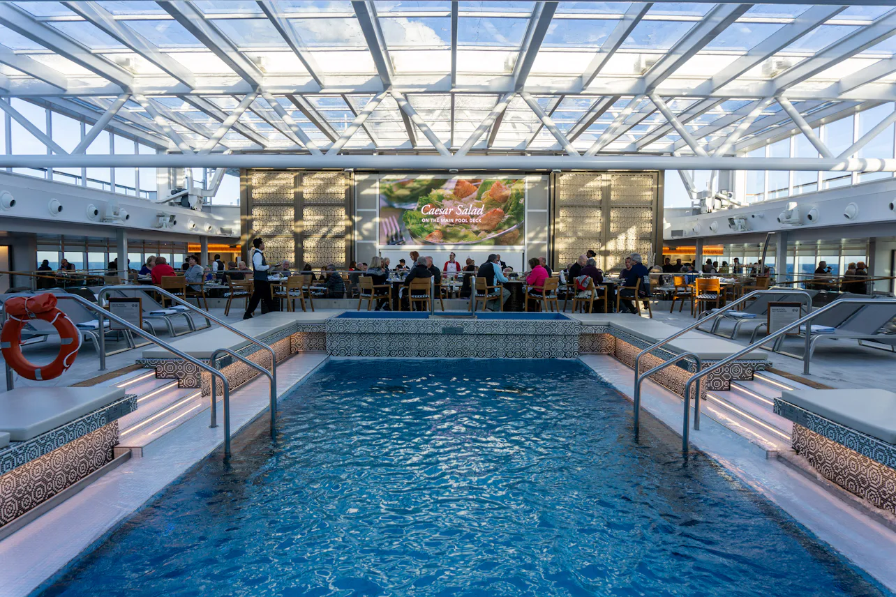 Vecking Pool Viking Cruise News: Viking Vela Celebrates Christening