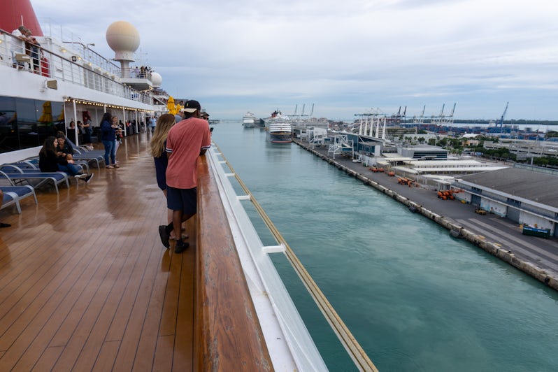 Going to an upper deck can provide great views of departure (Photo: Aaron Saunders)