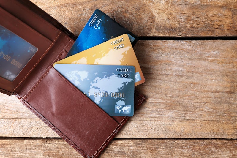 Credit Cards in Leather Wallet (Photo: Africa Studio/Shutterstock)