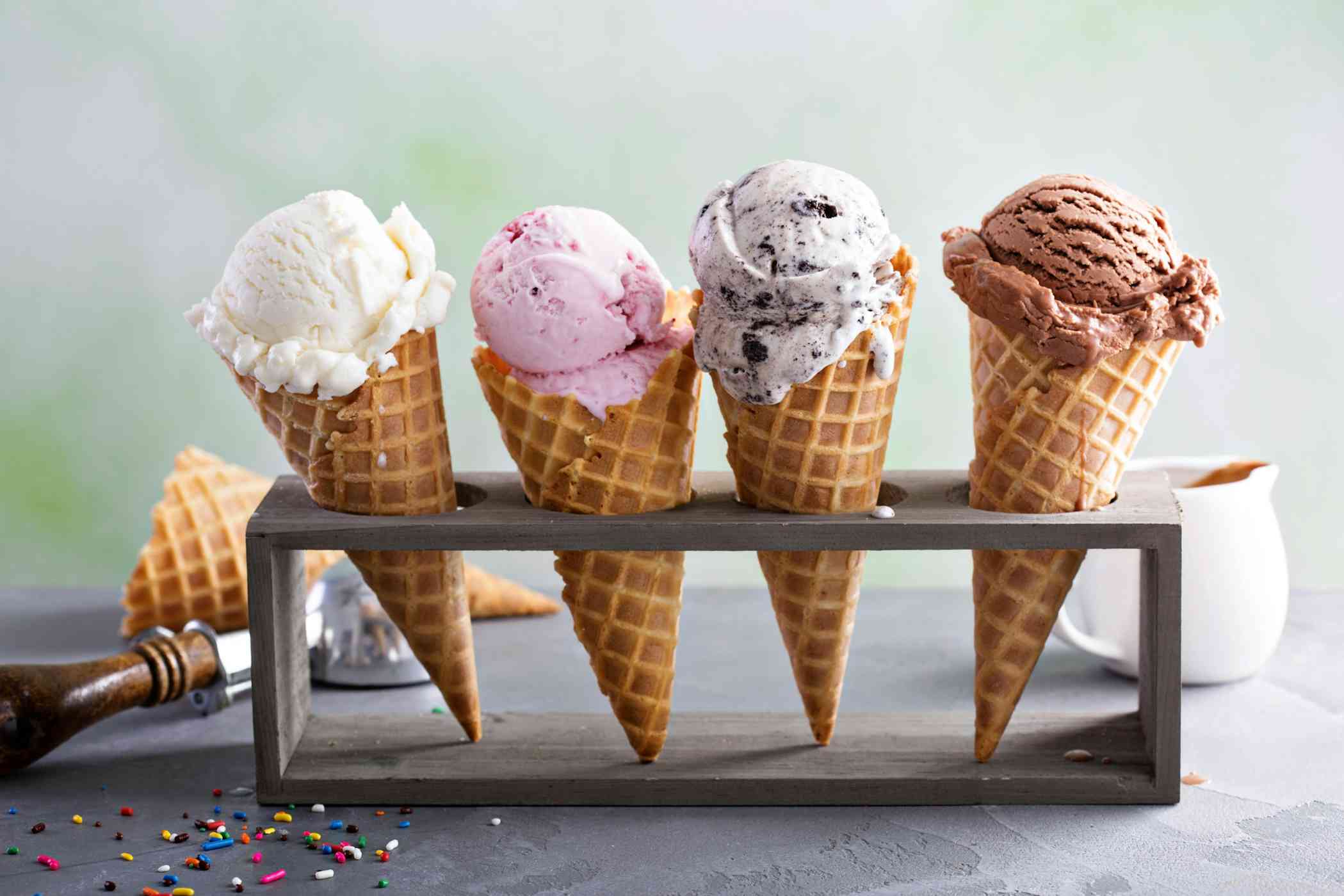 6 reasons why you should own an ice cream maker - Dream Scoops