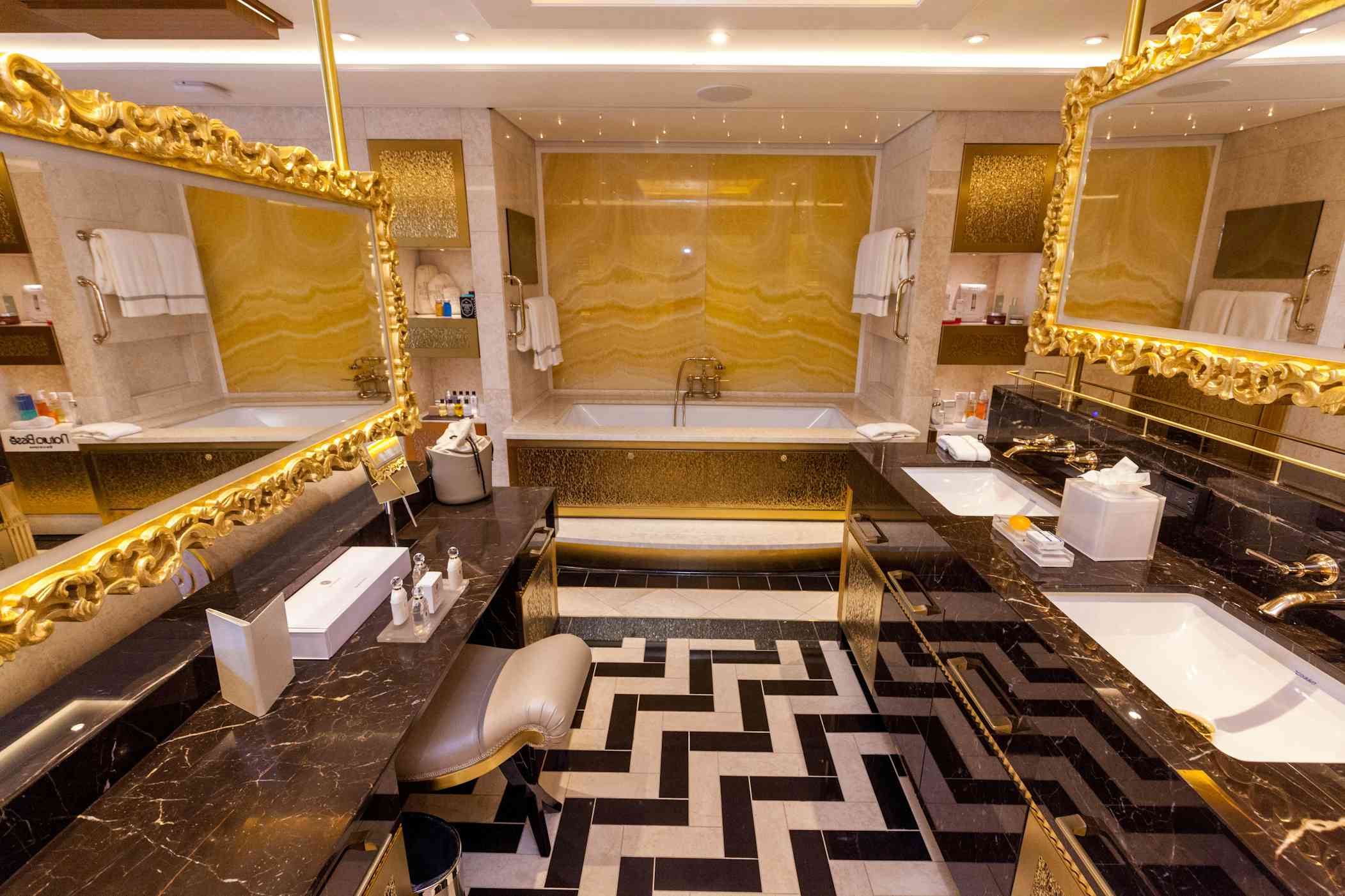 Luxury Hotel Baths You'll Never Want To Leave