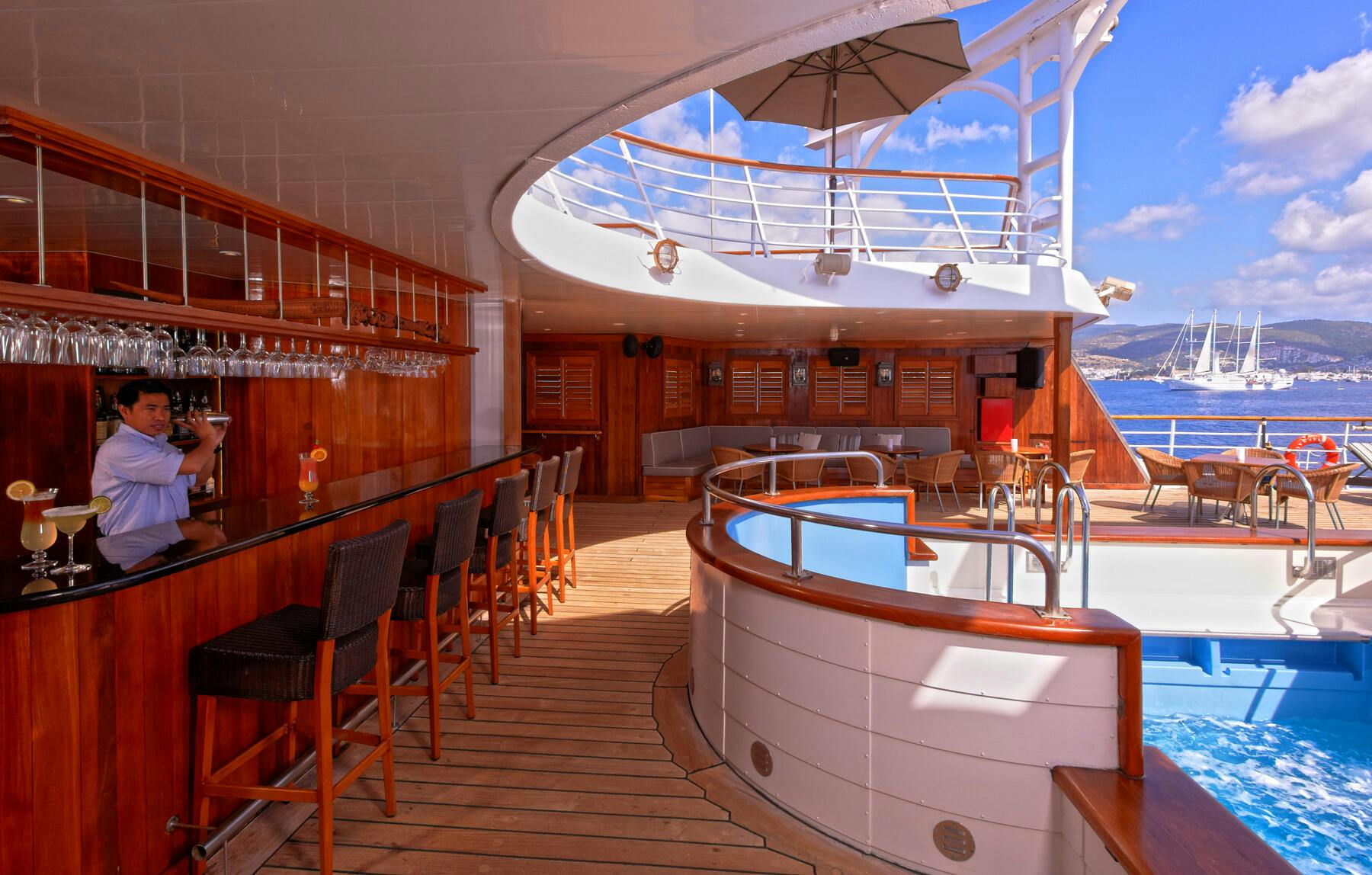 Windstar Wind Star Cruise Expert Review (2023)