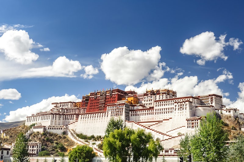 Potala Palace in Lhasa, Tibet (Photo: HelloRF Zcool/Shutterstock)