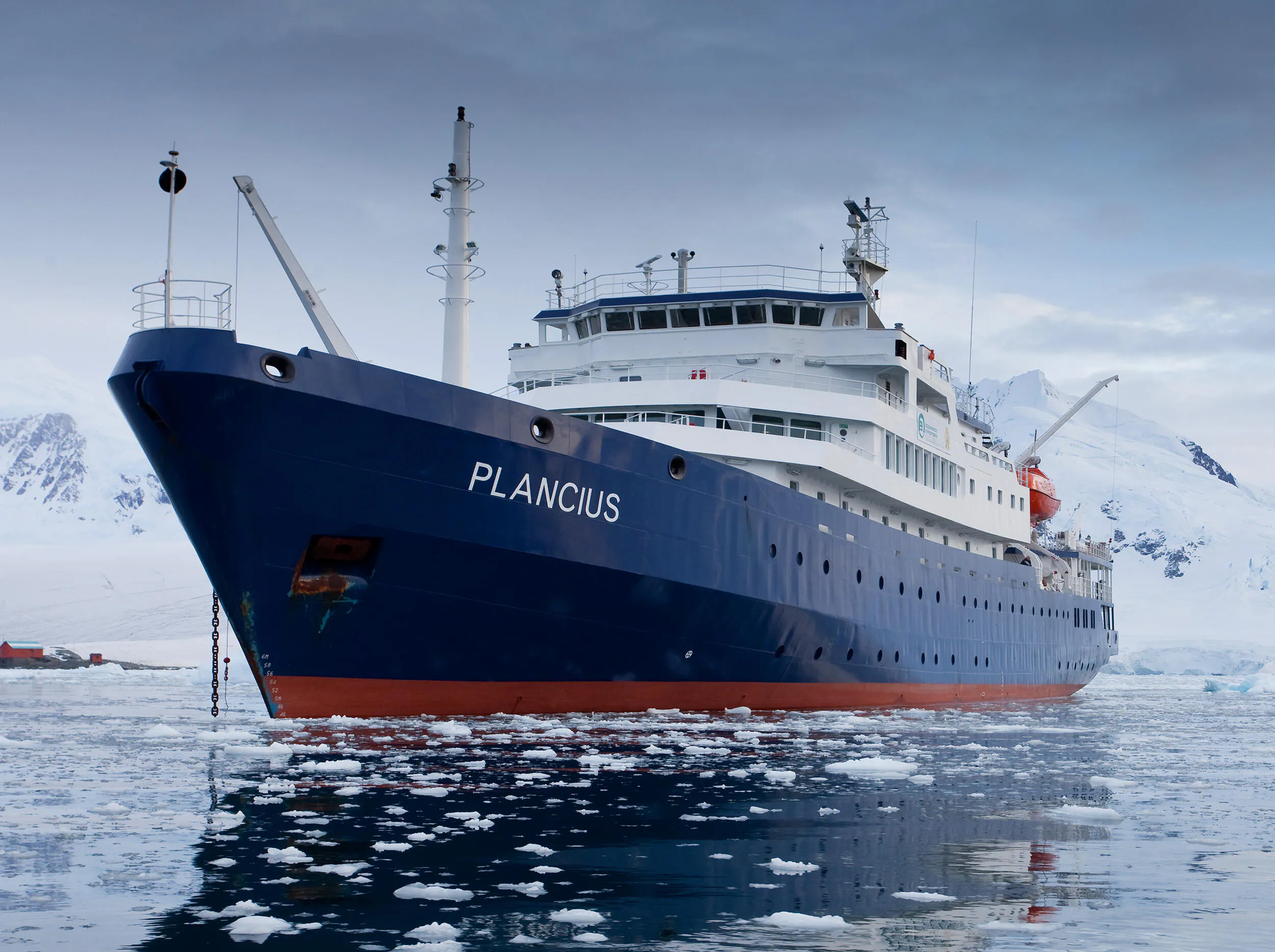 Plancius Cruise Ship | Editor's Review