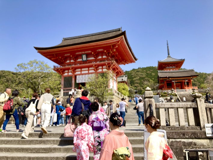 Visiting Kiyomizudera Temple in Kyoto. on a Regent cruise (Photo/Sara Macefield)