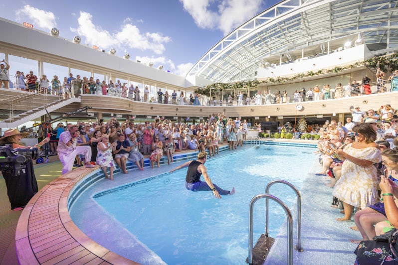 Olly Murs jumps into the pool at P&O Cruises Arvia's naming ceremony (Photo: Christopher Ison)