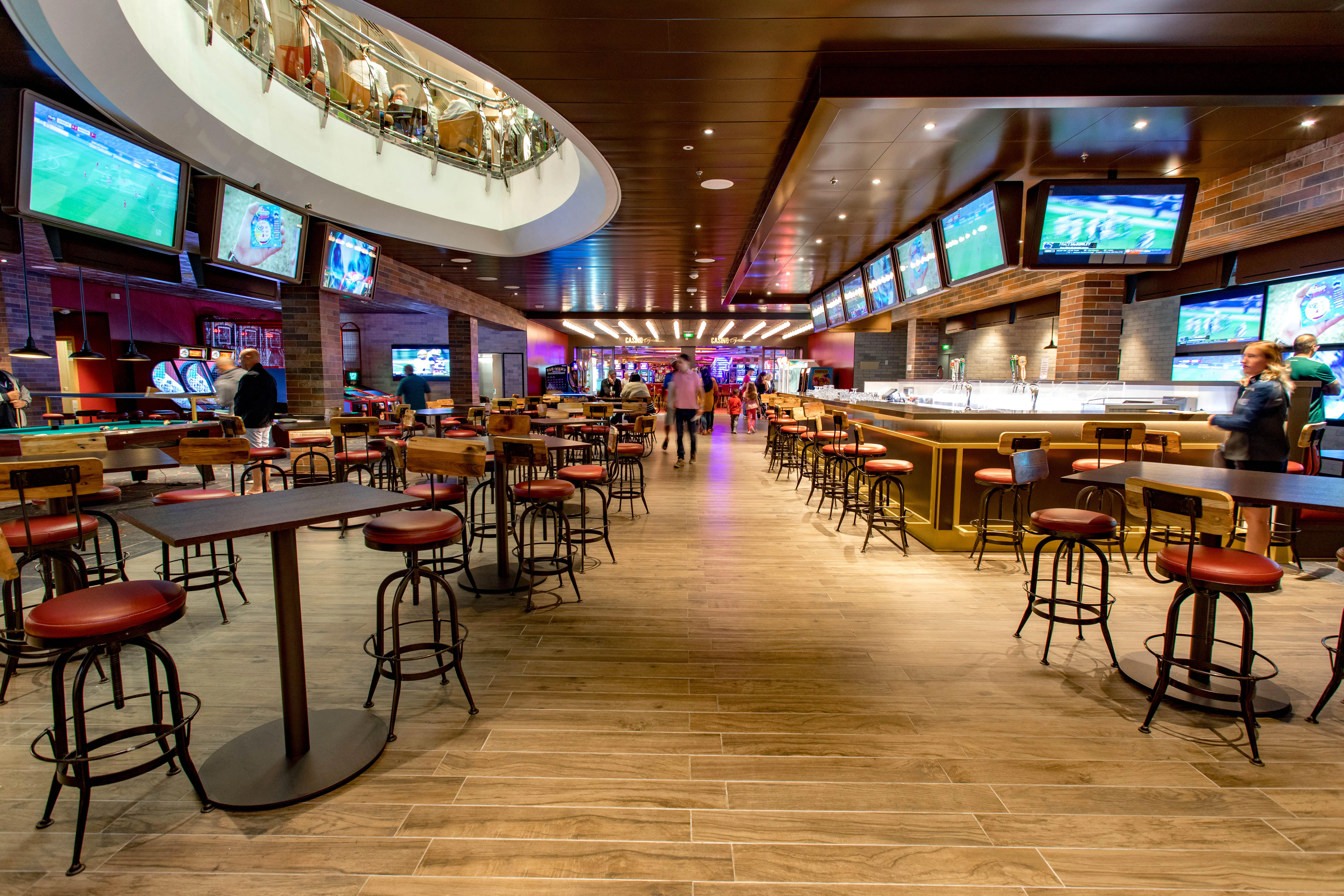 30 Best Cruise Ship Bars