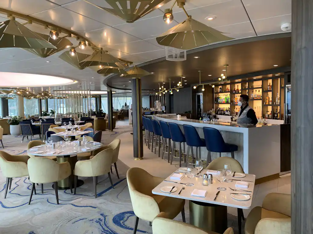 Royal Caribbean Suites: Top 5 Reasons to Book