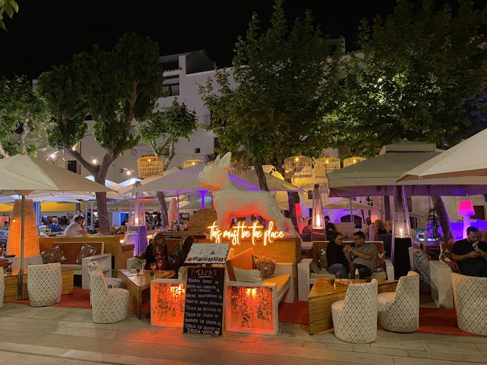 Bar/cafe in Ibiza Town on Valiant Lady (Photo by Deb Stone)