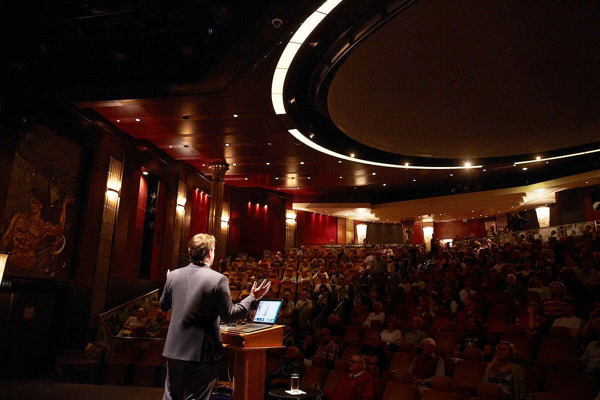 Insights Programme Lecture in Illuminations (Photo: Cunard Cruise Line)