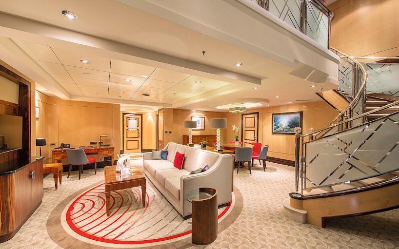 Queen Mary 2 Queens Grill Grand Duplex (Photo: Cunard Line)