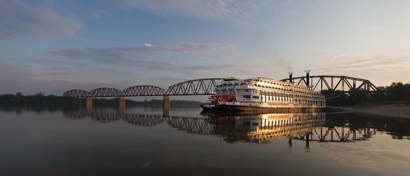 Mississippi River Cruise Tips (Photo: American Queen Steamboat Company)