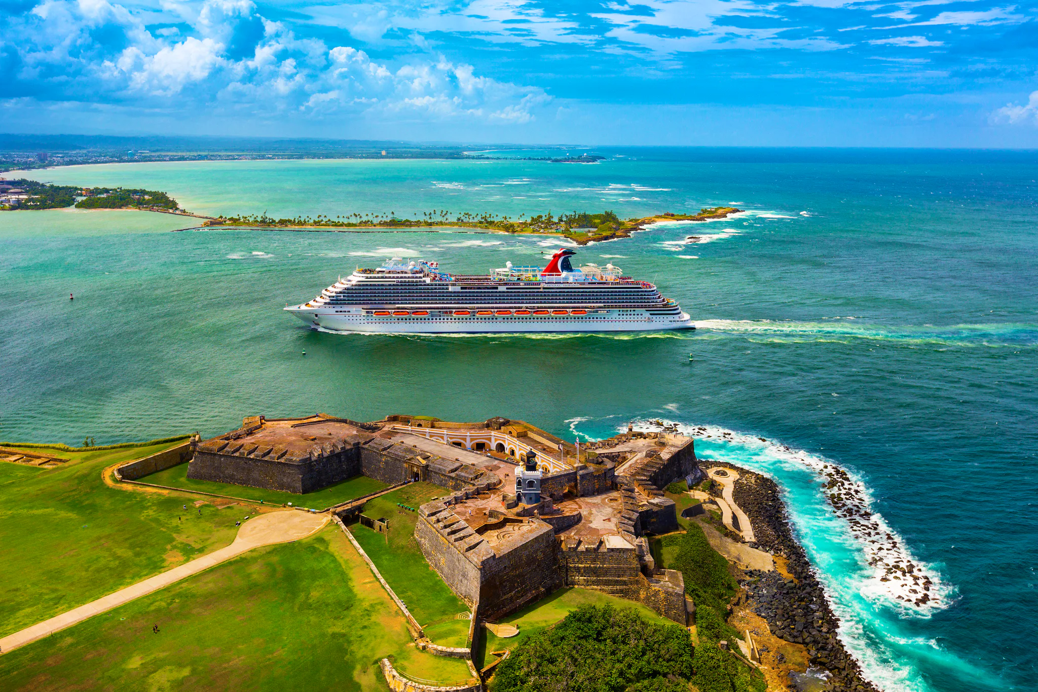 https://img.cruisecritic.net/cms-sb/f/1005231/a852a9ac49/carnival-cruise-line_carnival-horizon_san-juan_port_122580.jpg?auto=format%2Cenhance&crop=entropy&fit=crop&ixlib=react-9.10.0&q=50&w=2048