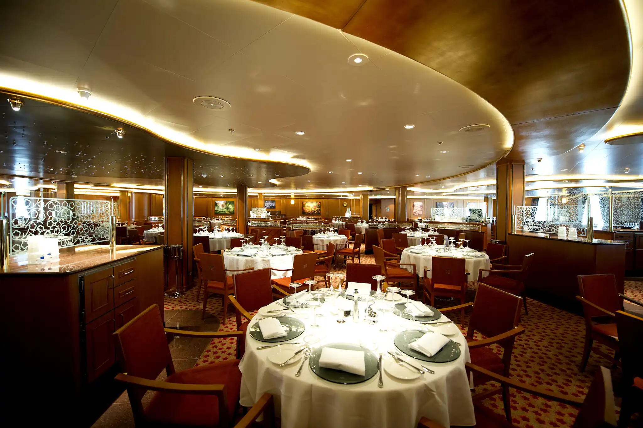 Freedom Dining on P&O Cruises