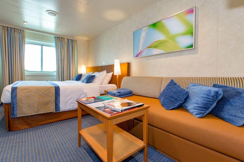 How to Sanitize Your Cruise Ship Cabin in 8 Easy Steps