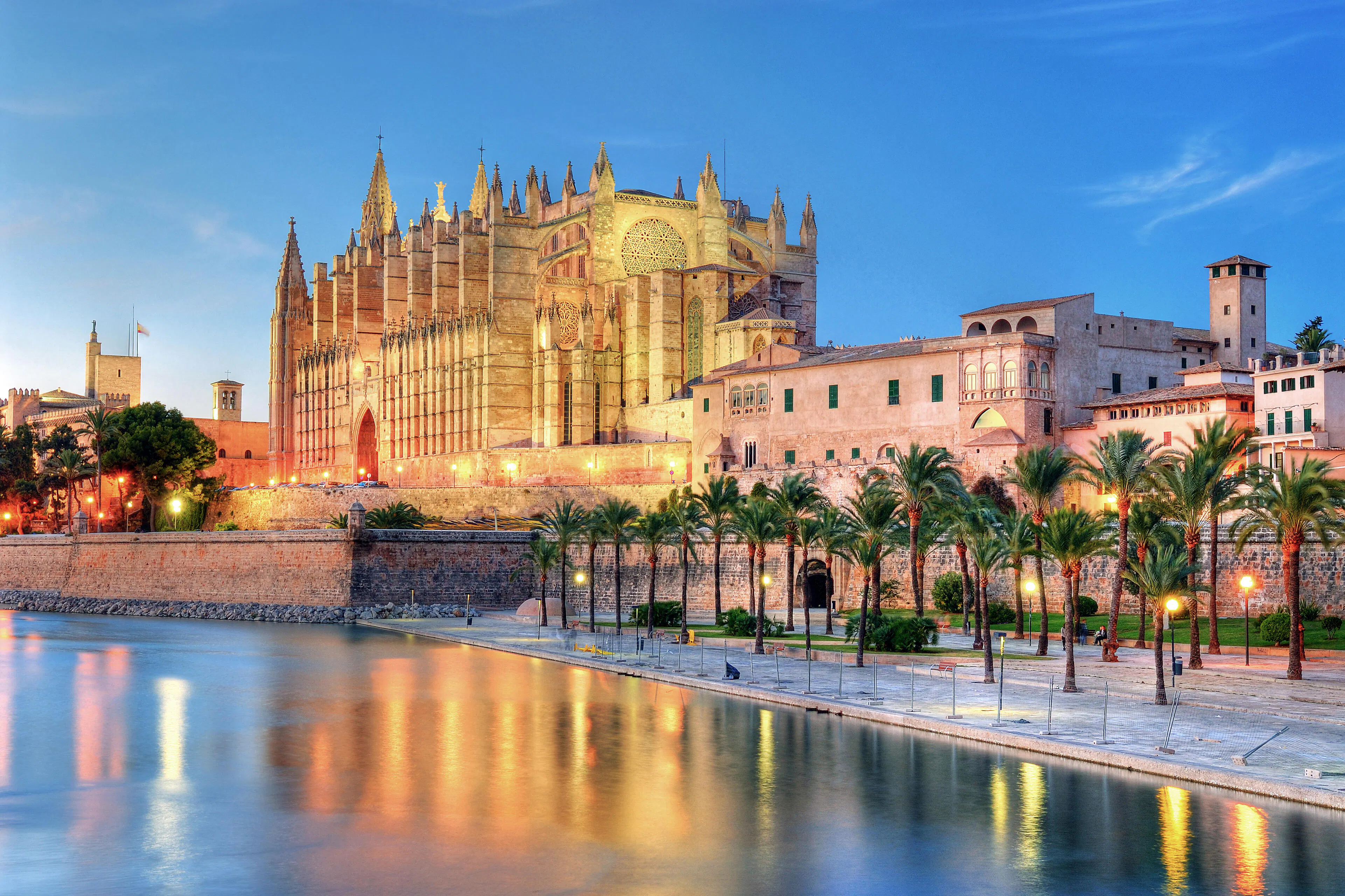Palma de Mallorca Cruise Port and Terminal Information - Cruise Critic