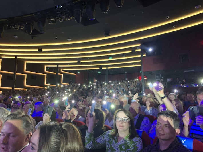 Audience for Gary Barlow in Headliners Theatre onboard P&O Cruises Iona (Photo by Adam Coulter)